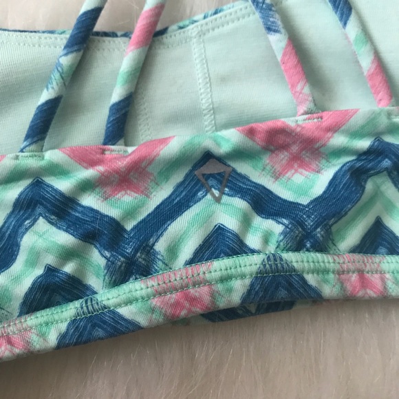 Ivivva Vitality Sport Bra Size 6? - Picture 3 of 7